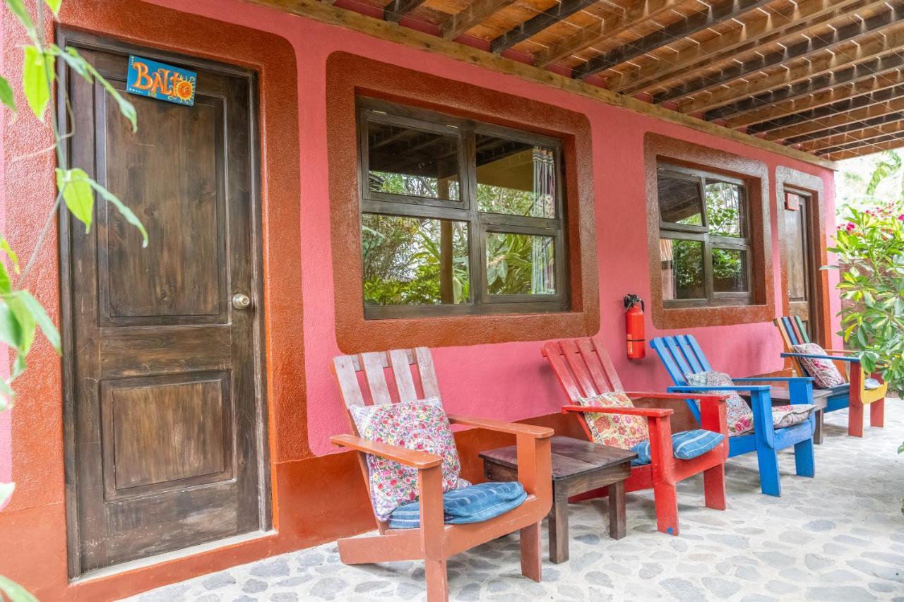 La Iguana Perdida Hotel Santa Cruz La Laguna Exterior photo